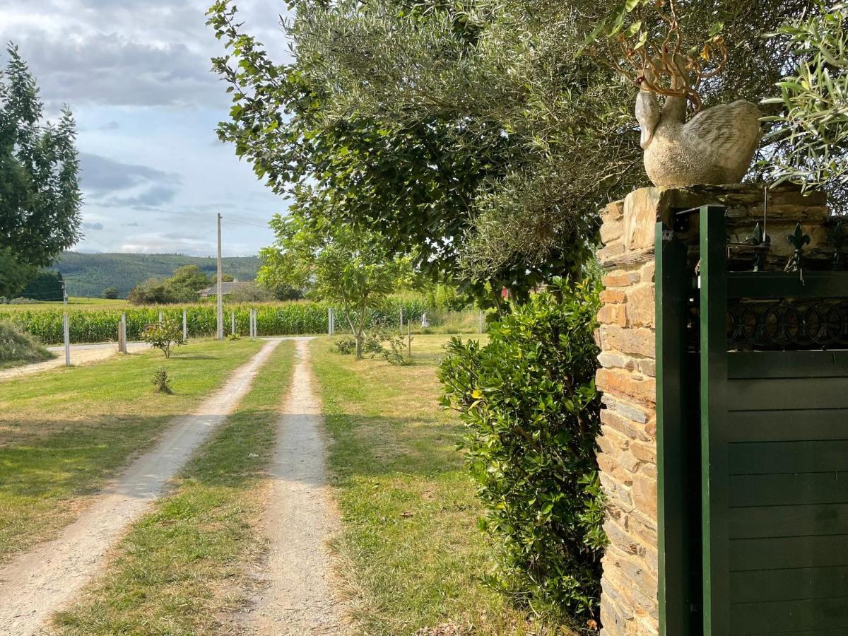 Apartamento Turistico Con Precioso Jardin - Los Gayoles Rural Castropol Exteriör bild